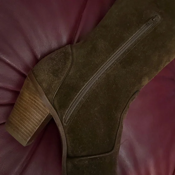 Via Spiga “Barr” 100% Suede-Leather Tailored Western Style Boots Size 11 - Picture 15 of 17